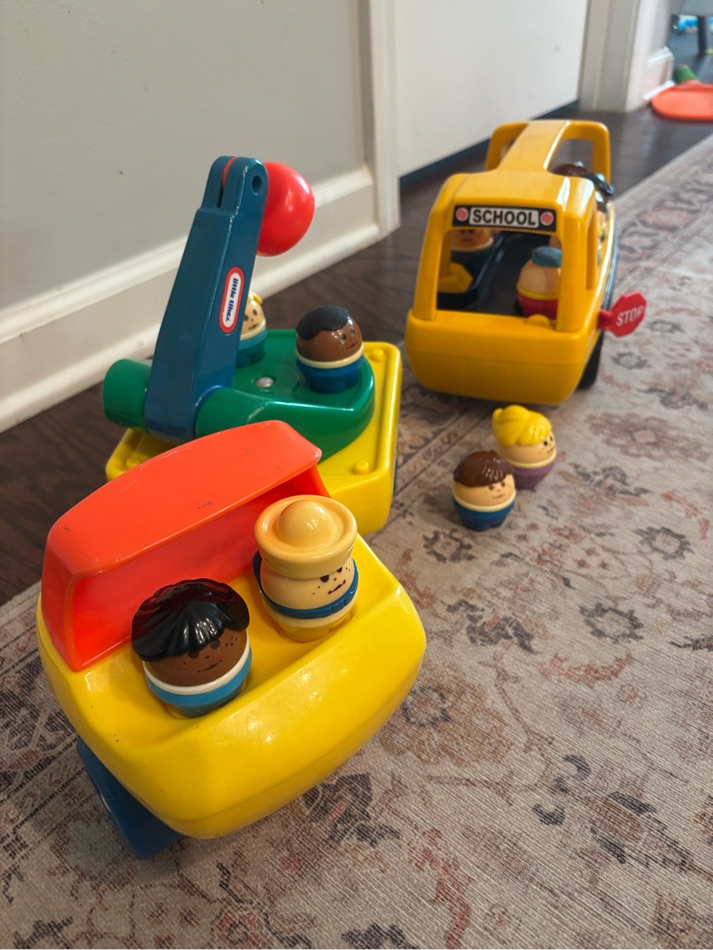 Fisher-Price Yellow School Bus and Construction Truck w/ Figurines
